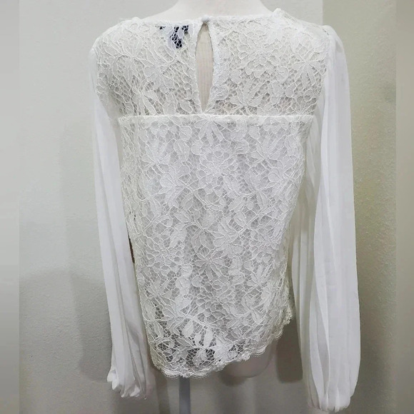 halogen‎ Medium Pleated Sleeve Lace Blouse in New Ivory - Picture 6 of 7